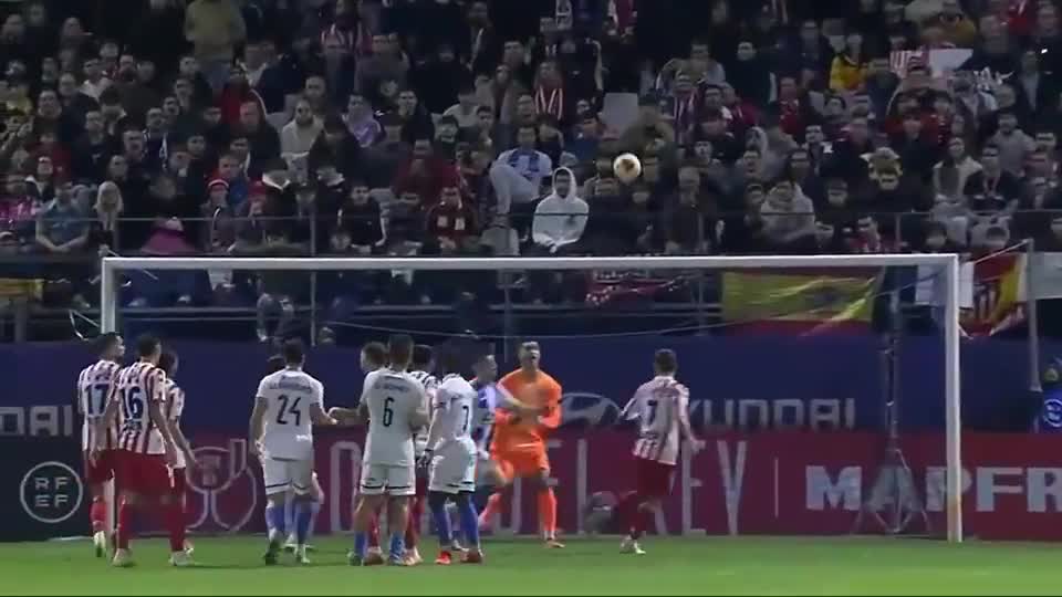 库里31+7+7勇士力克雄鹿 字母哥空砍34+10+5巴特勒21分