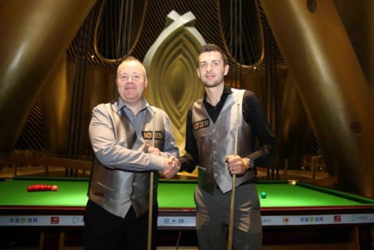 转会市场背 转会市场背